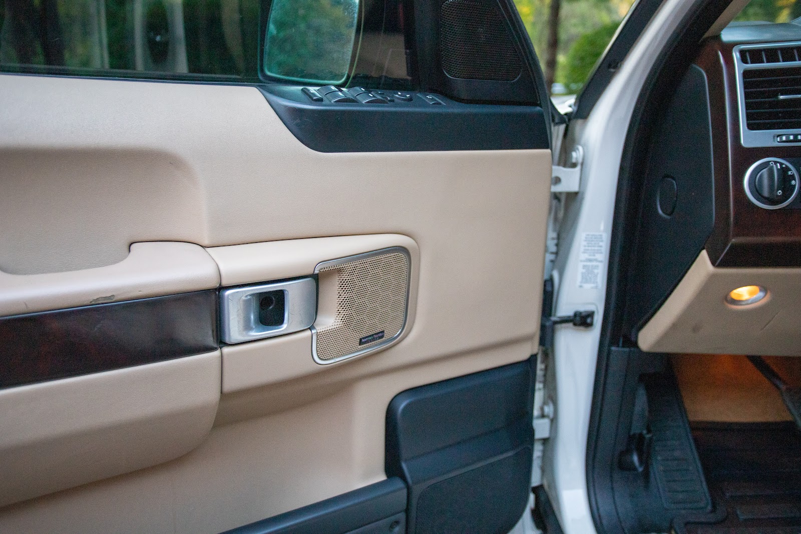 2008 Land Rover Range Rover HSE photo 76