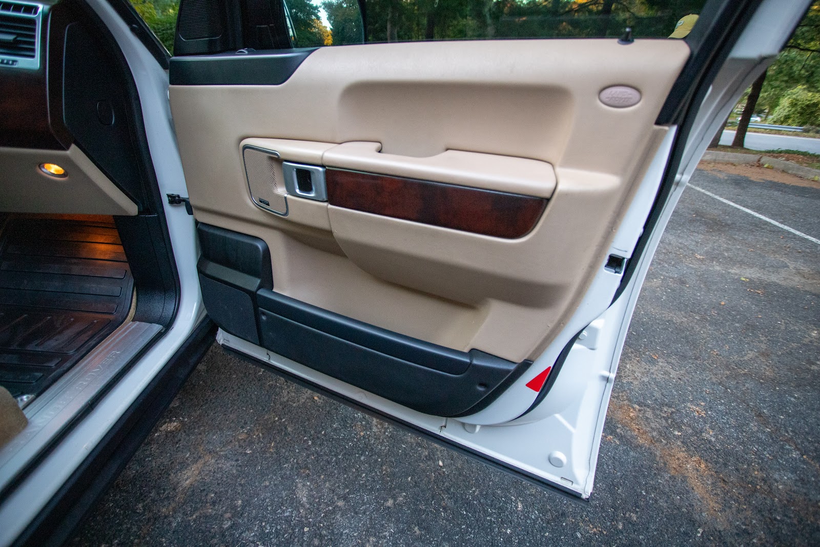 2008 Land Rover Range Rover HSE photo 28