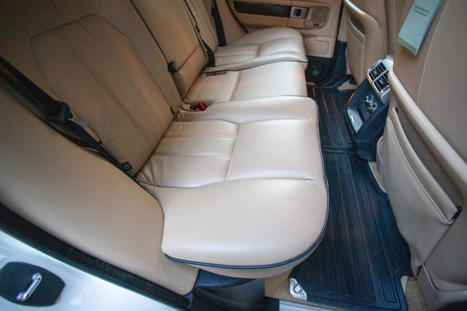 2008 Land Rover Range Rover HSE photo 33