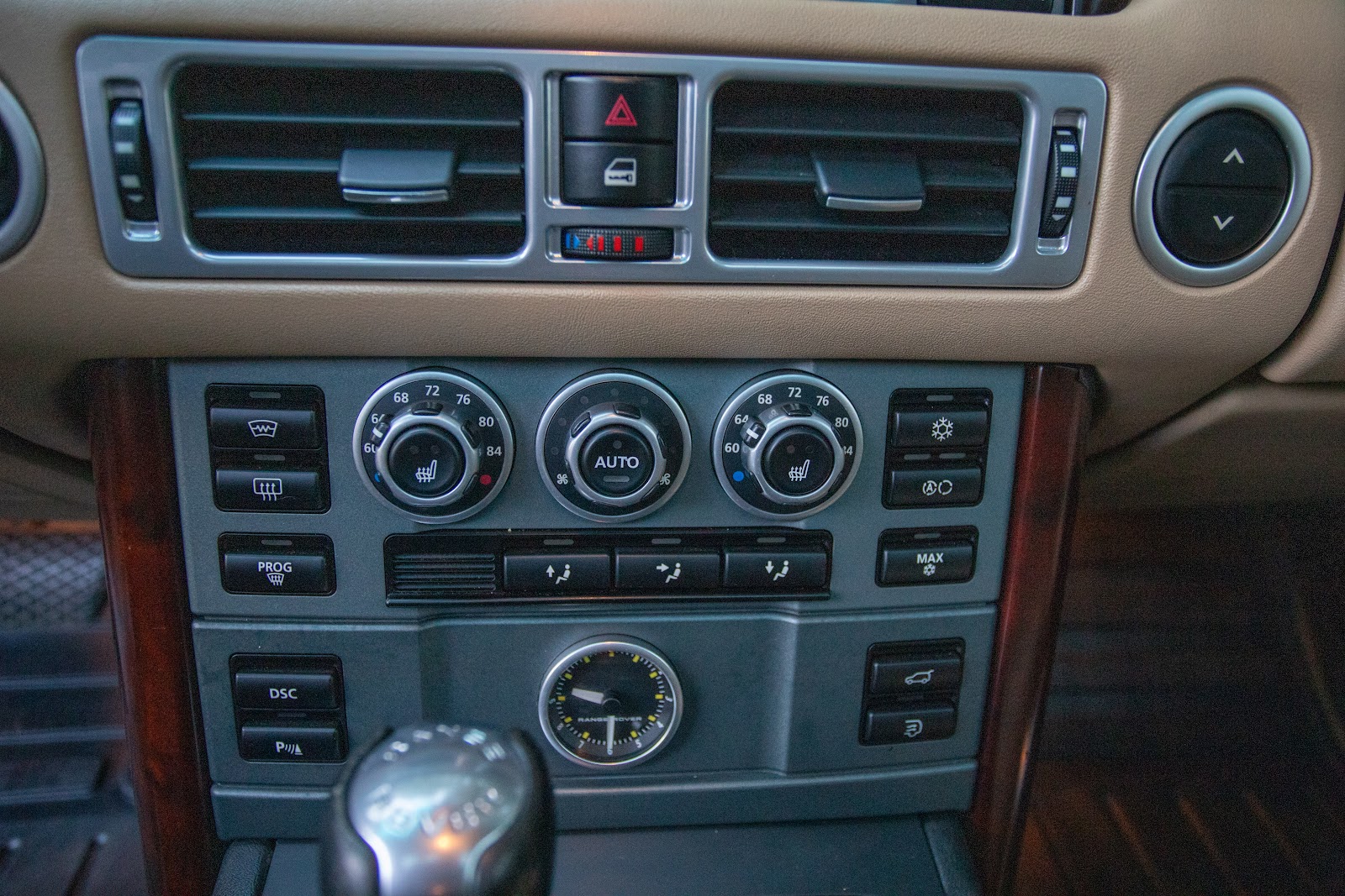 2008 Land Rover Range Rover HSE photo 57